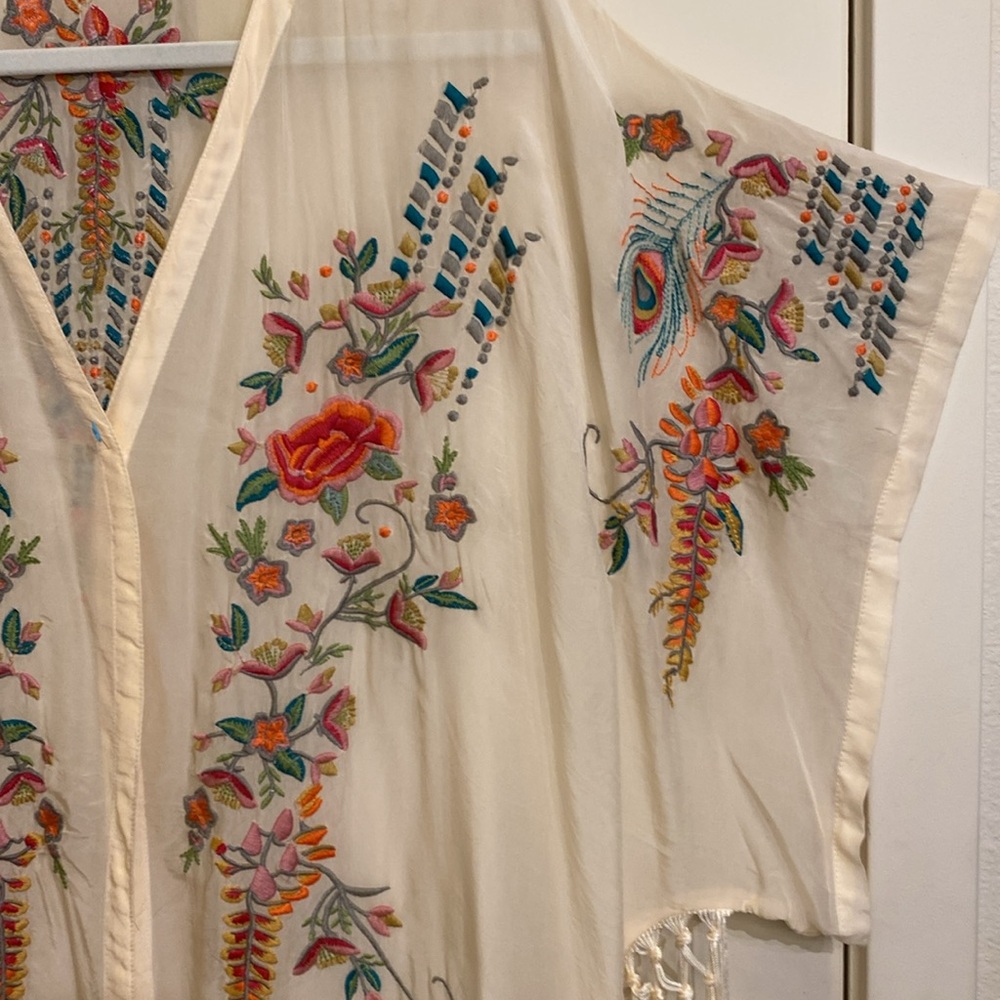 Johnny Was Kimono w/ fringe.Rare Vintage XS New w/Tags. Perfect condition. - Picture 8 of 15